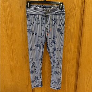The Upside Active Workout 3/4 Leggings Pants Blue Stripe Floral Print 8